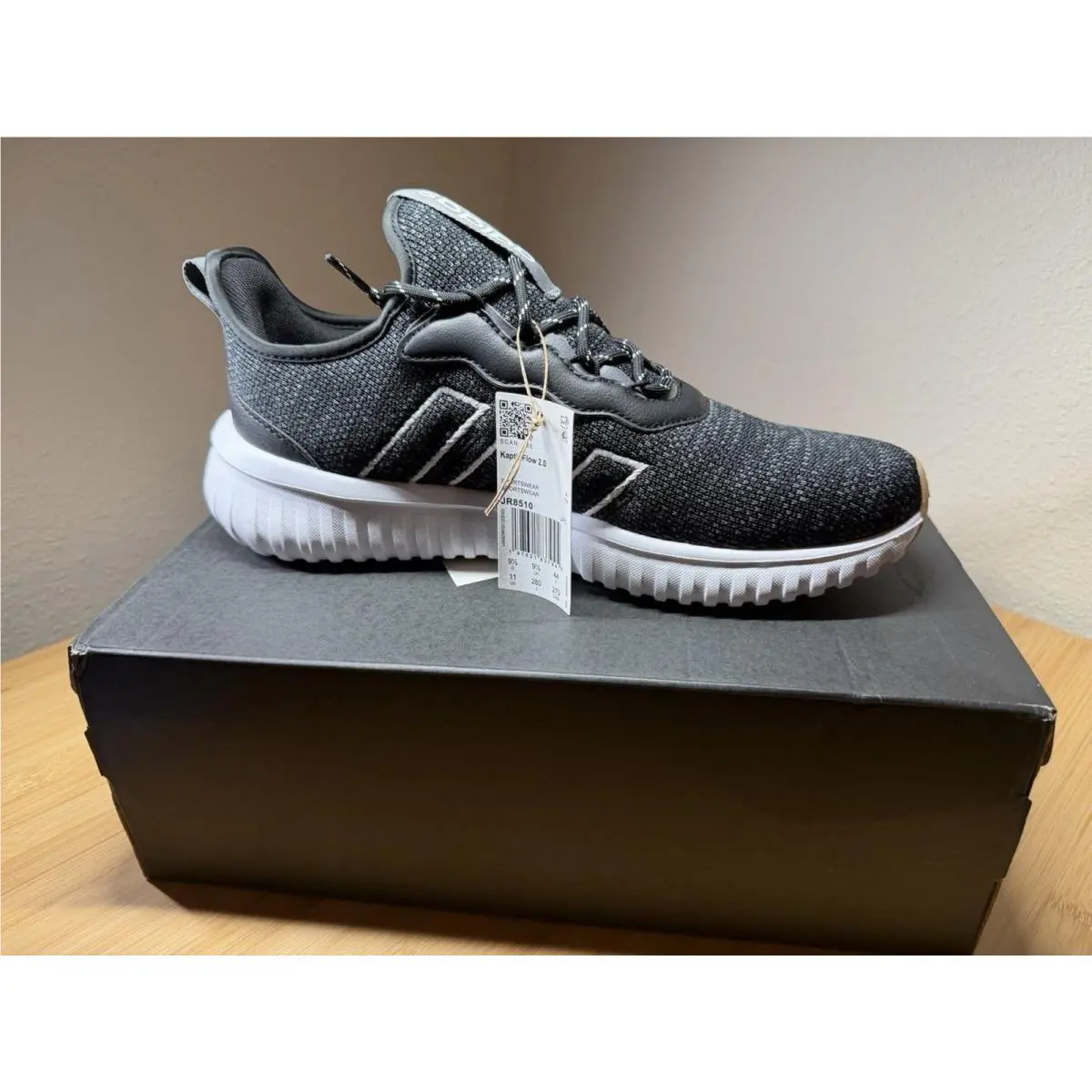 Women’s Black White Kaptir Flow 2.0 Cloudfoam Shoes Size 11 JR8510 by Adidas