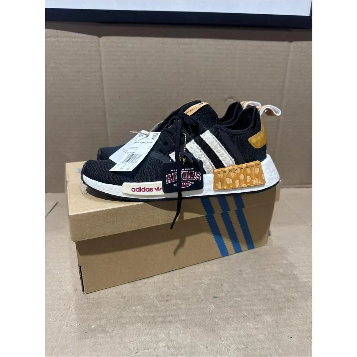 Adidas Disney NMD_R1 W Bambi Women`s Black Mesh Sneakers Sz 8 w Box Tags