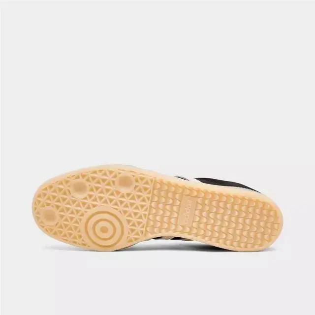 Adidas shoes - AURORA COFFEE/CREAM WHITE/SAND STRATA 3