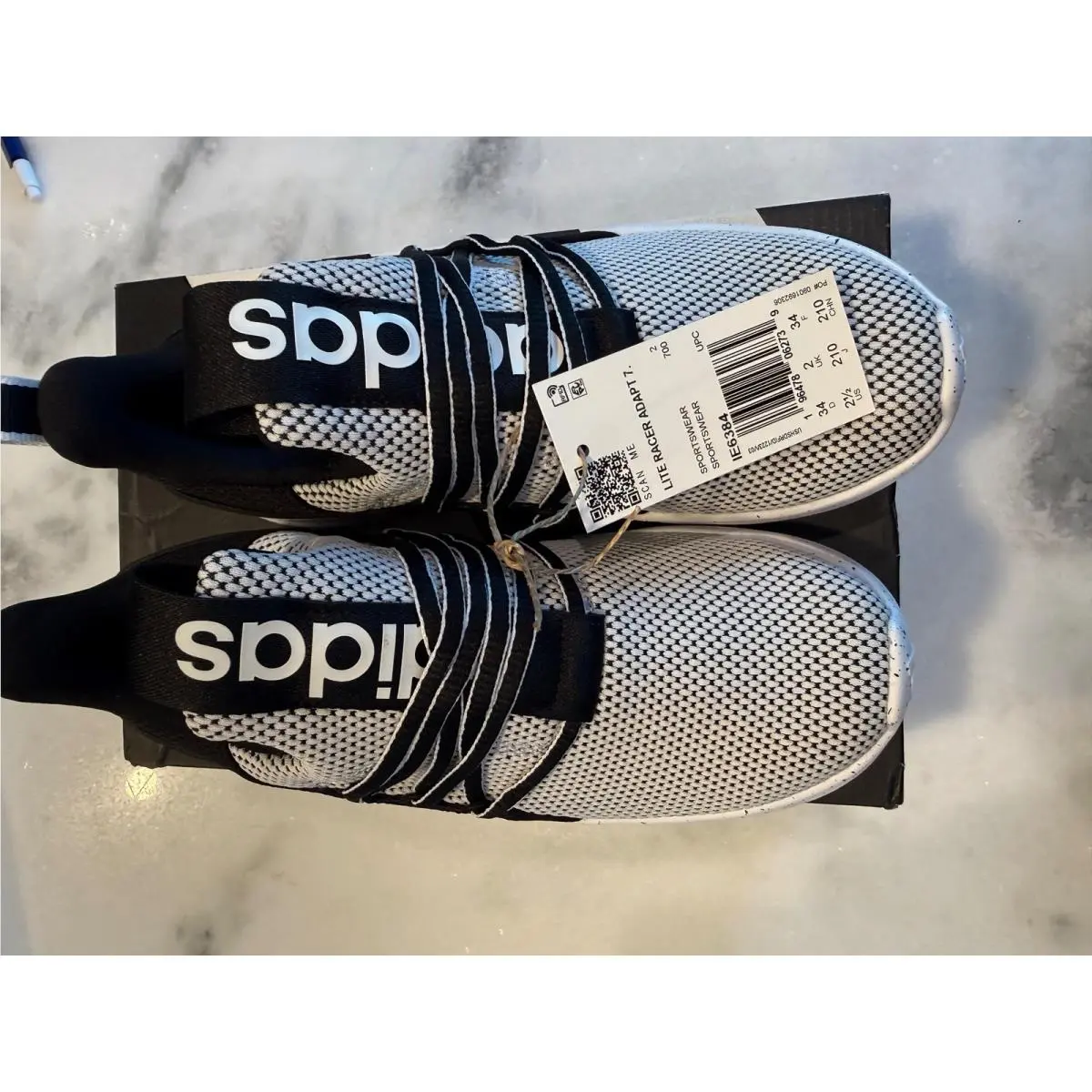 Lite Racer Adapt 7.0 K Kids Running Shoes Black White IE6384 Size 2.5Y by Adidas