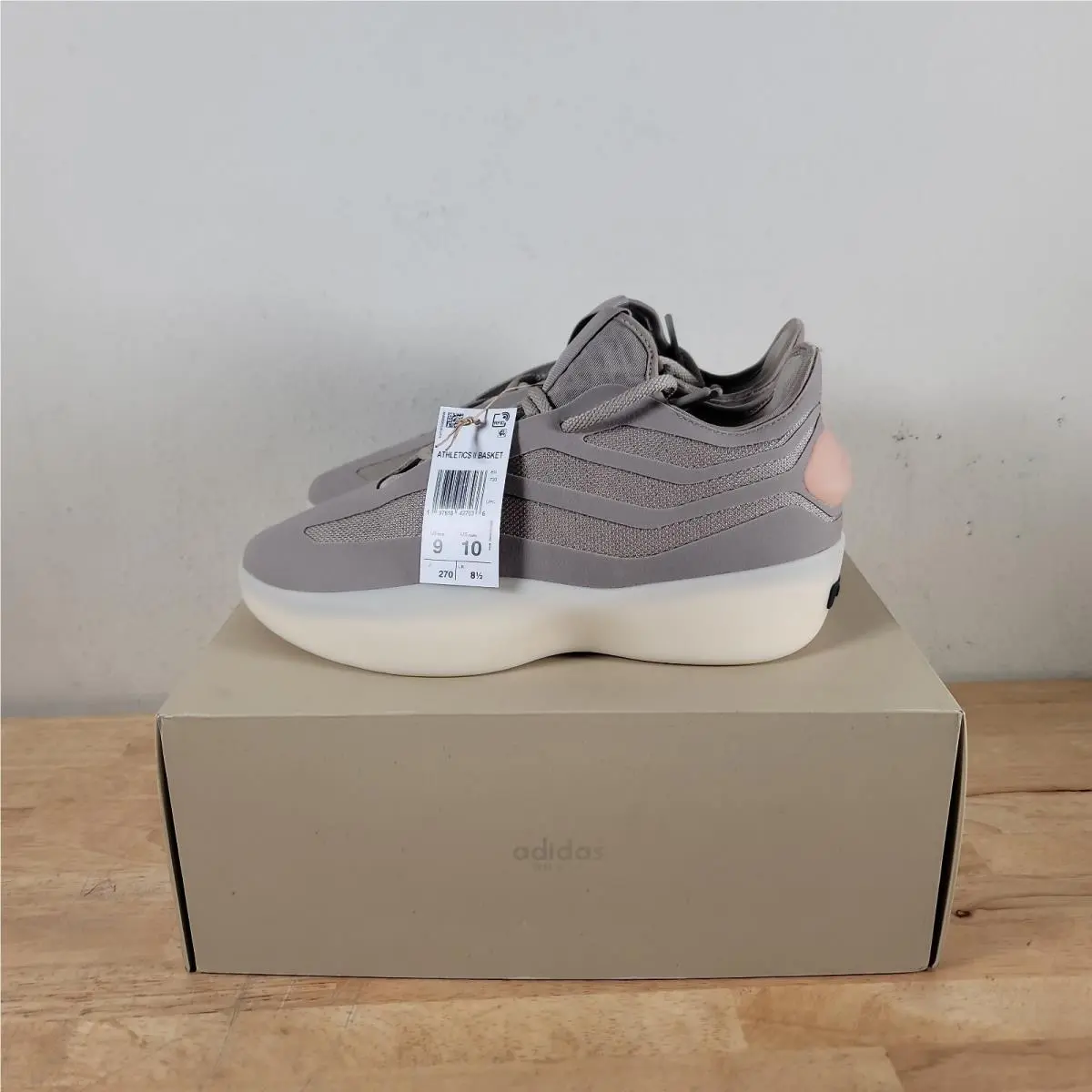 Men`s  Fear Of God Athletics II Basketball Low Putty Beige Size 9 JS0980 by Adidas