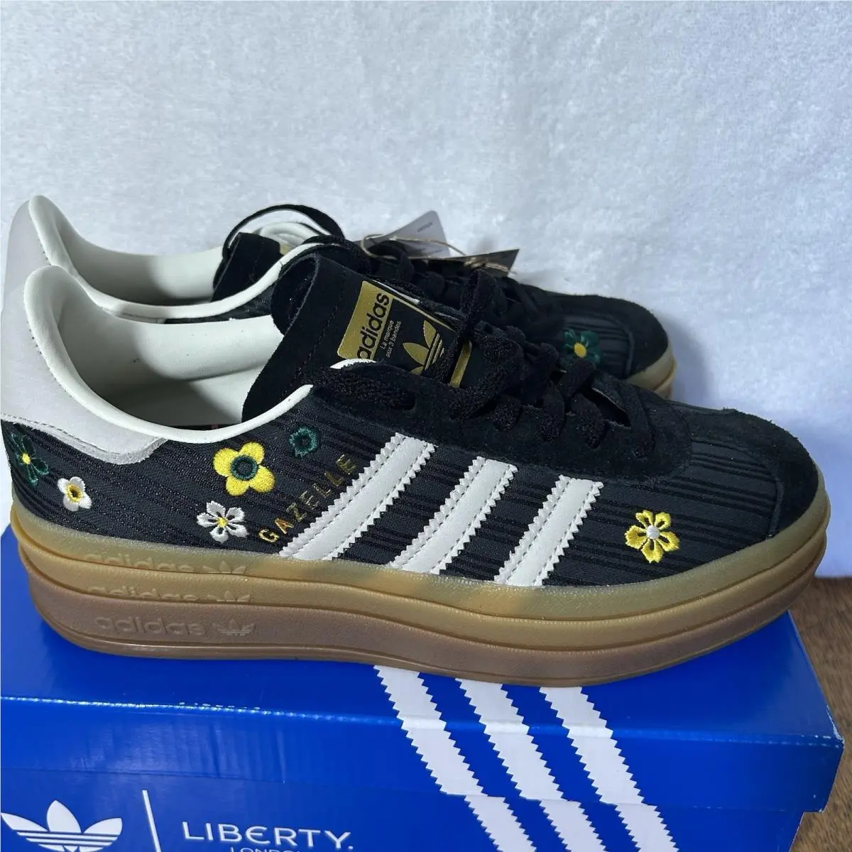 Adidas shoes - adidas Gazelle - Gazelle - Black 2
