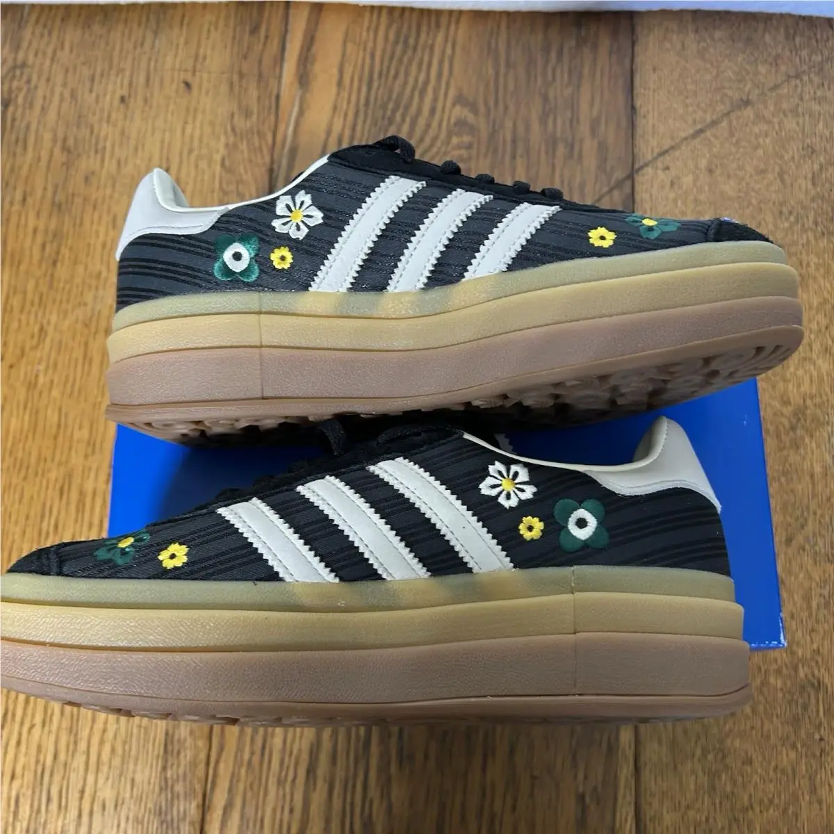 Adidas shoes - adidas Gazelle - Gazelle - Black 4