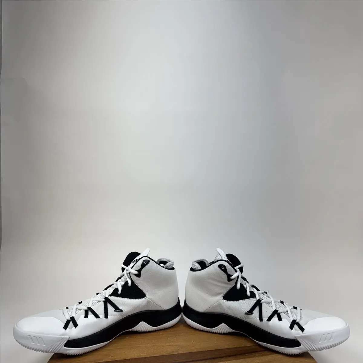 Adidas shoes - adidas Dual Threat - Dual Threat - White 3