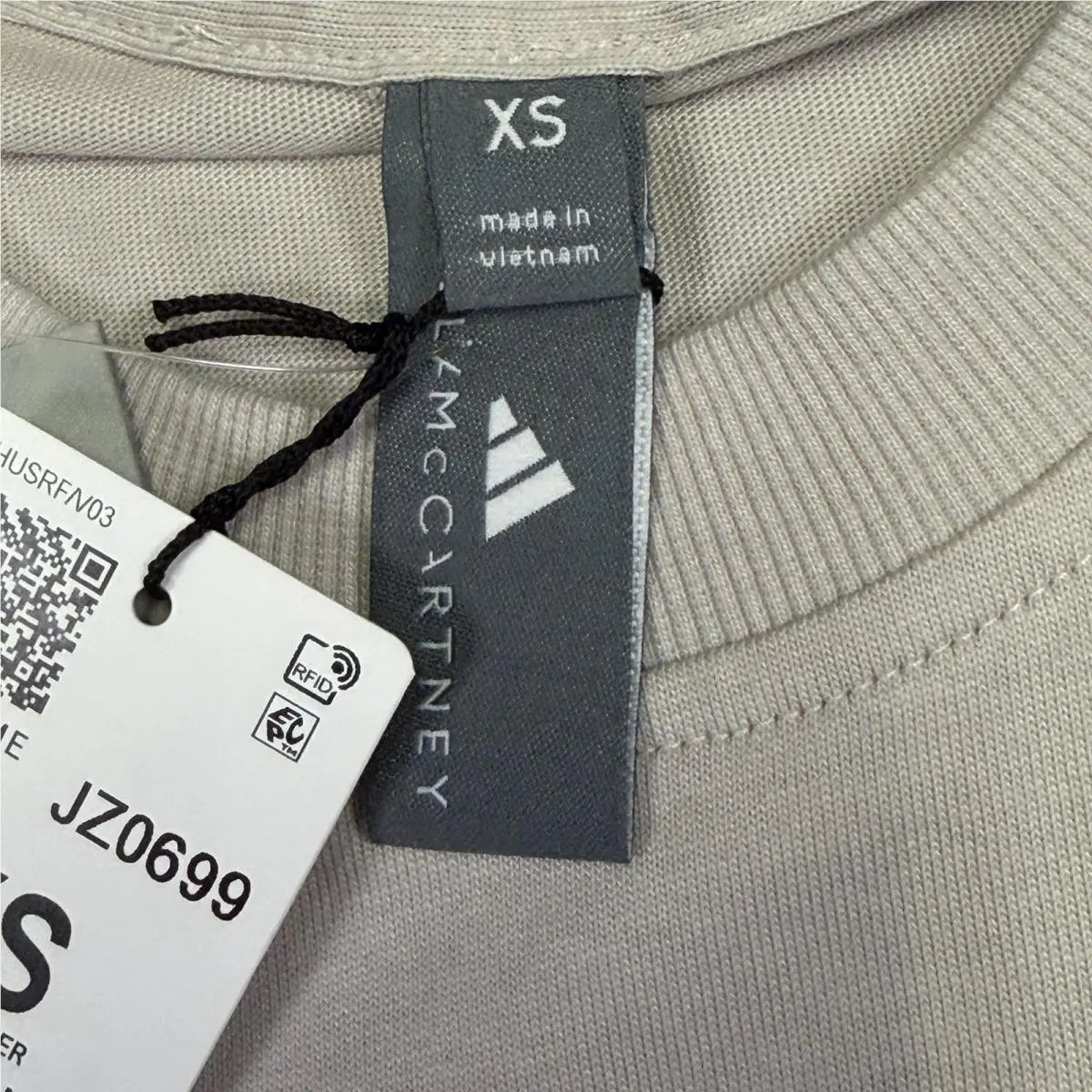 Adidas clothing - Gray 2