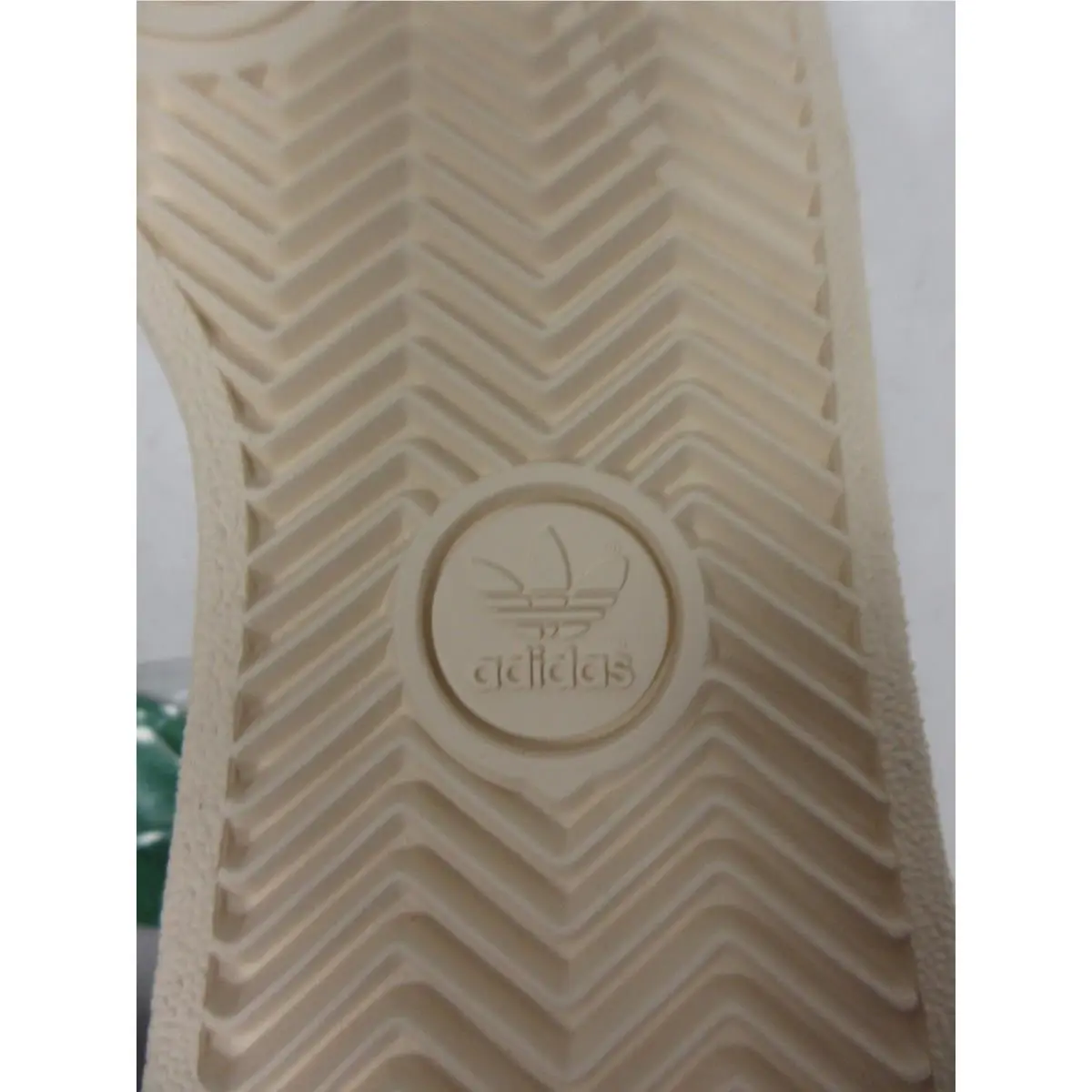Adidas shoes - White 12