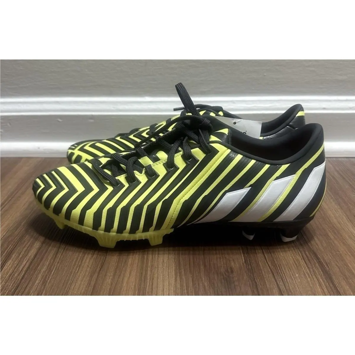 Adidas Predator Absolion Instinct FG Soccer Cleats Yellow Black White Men Sz 7.5
