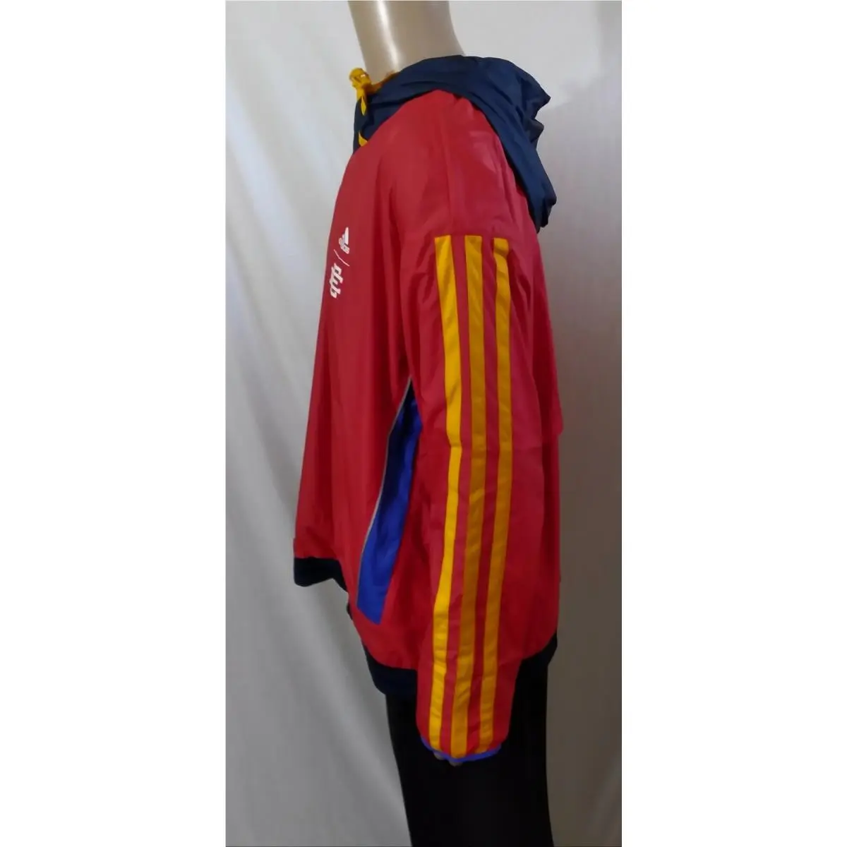 Adidas clothing - H16556 - H16556 - Red (UPC: 194824517902) 3