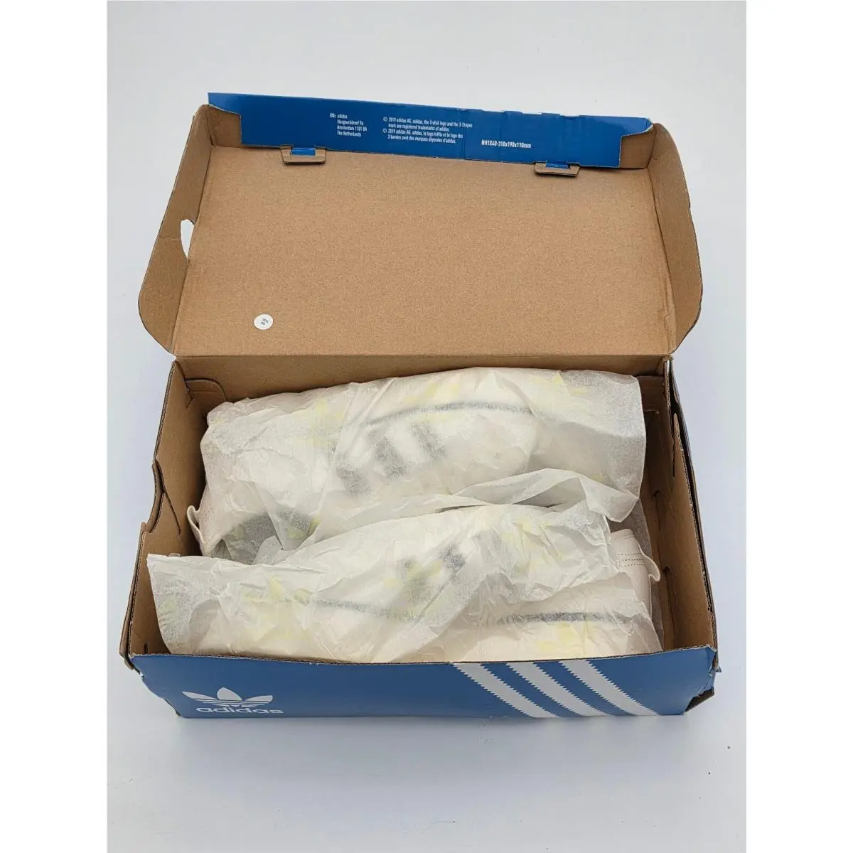 Adidas shoes - Beige 11
