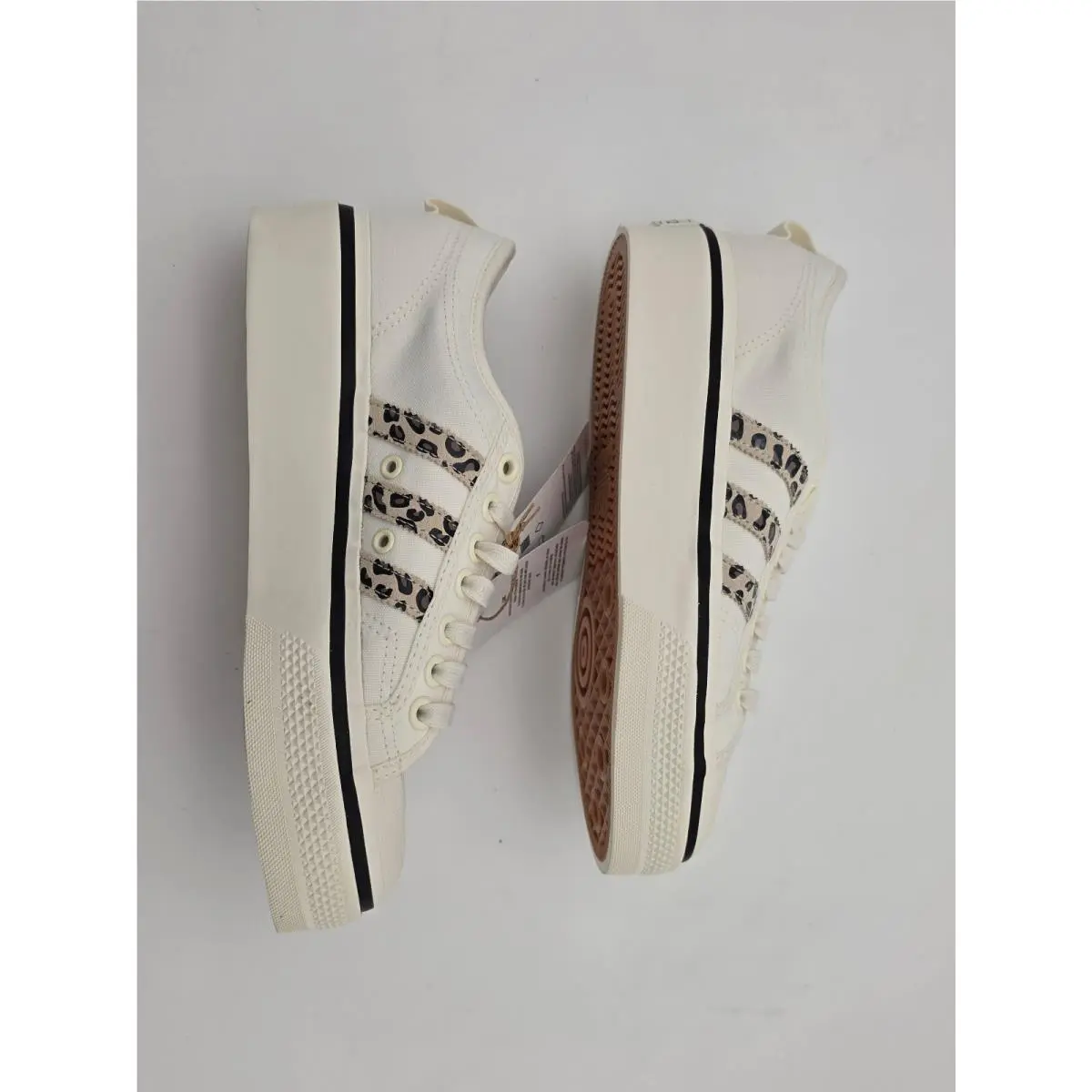 Adidas shoes - Beige 3