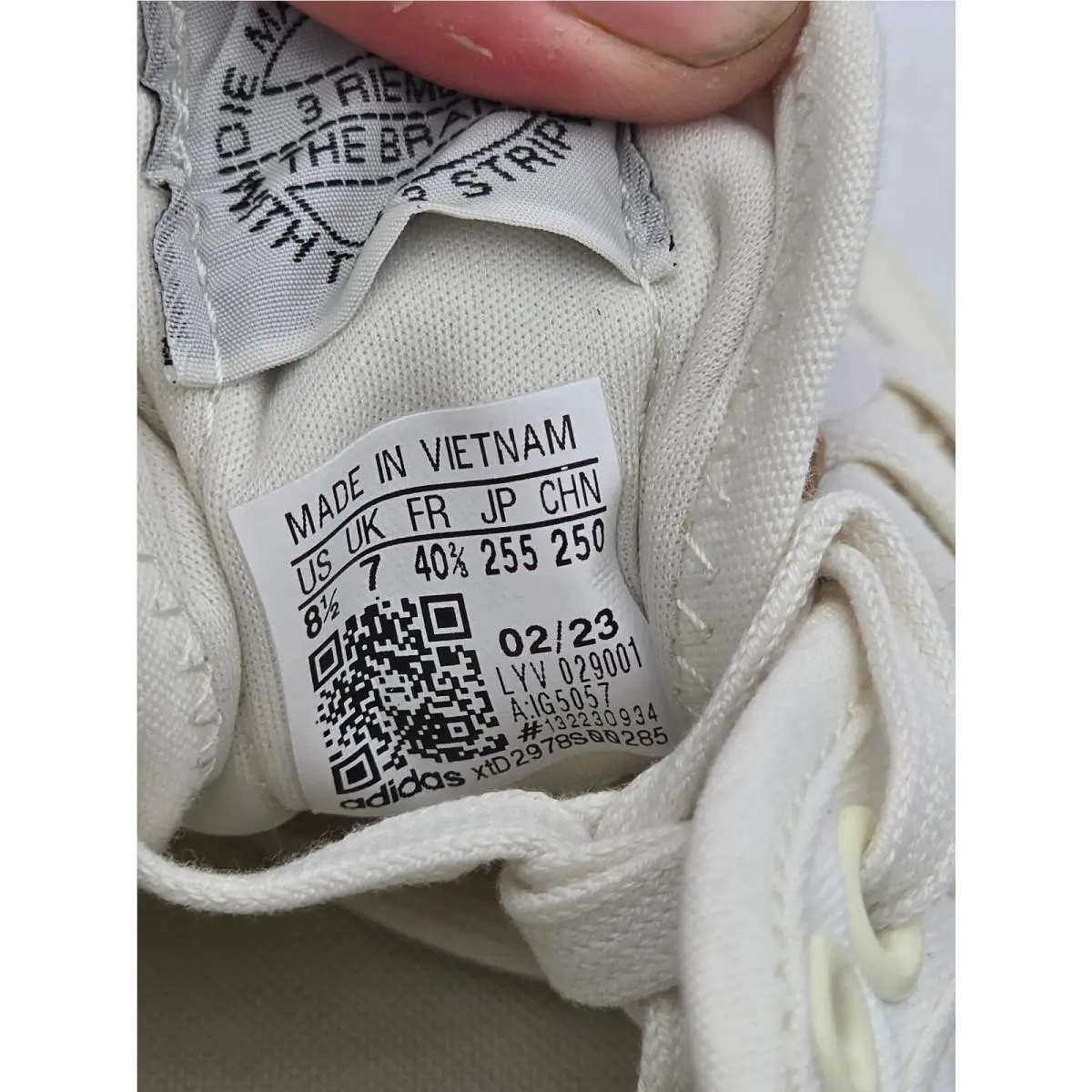 Adidas shoes - Beige 9