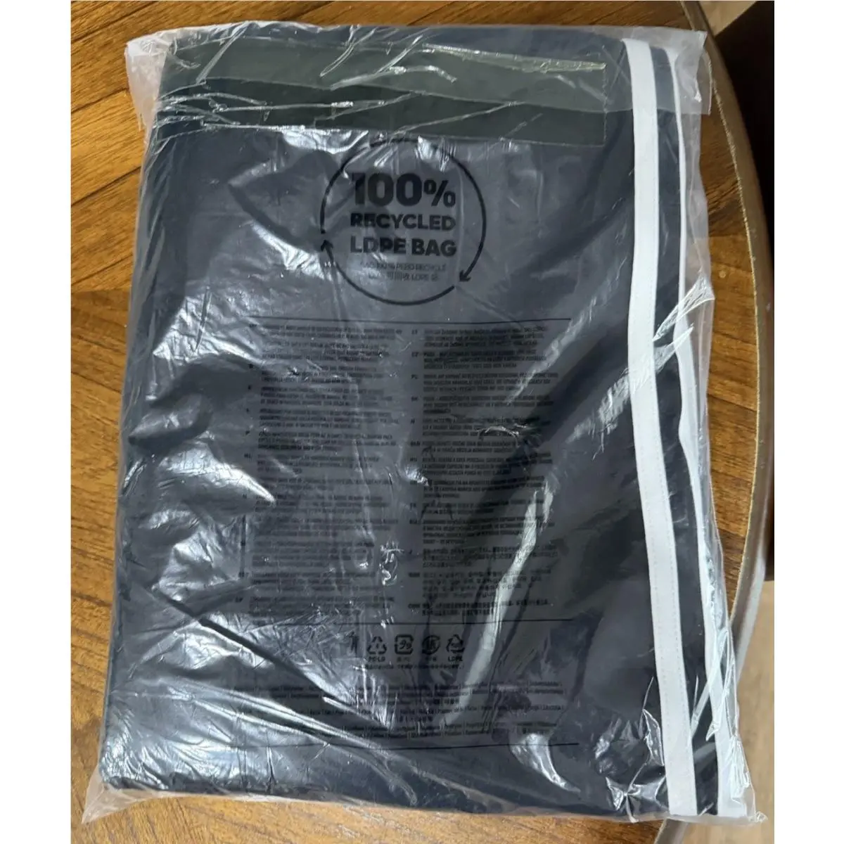 Adidas clothing - Black 6