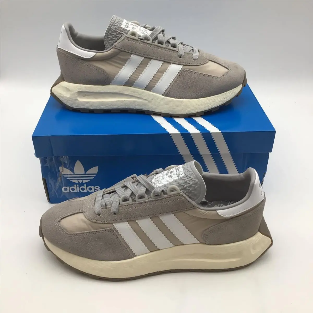 Retropy E5 Mens Size 8.5 Grey White Casual Running Sneakers Q47101 by Adidas