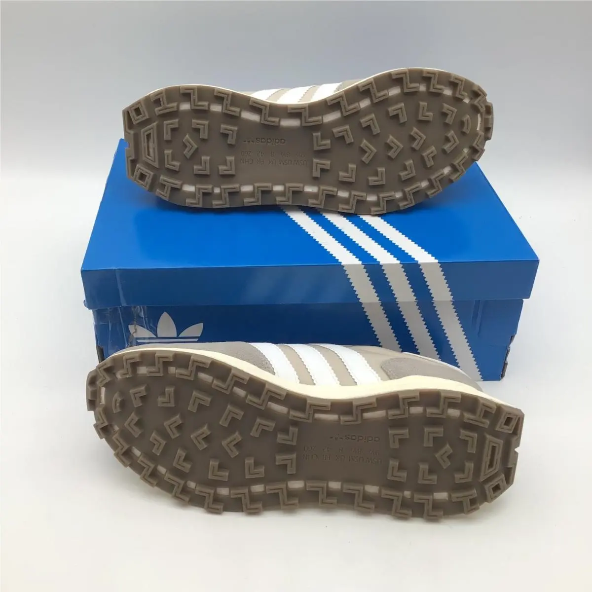 Adidas shoes - Retropy E5 - Retropy - Gray 3