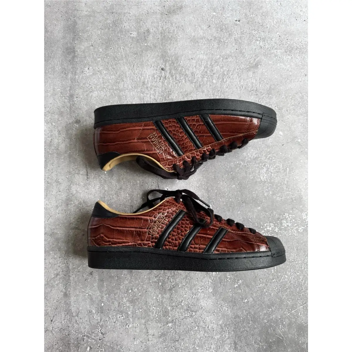 Adidas shoes - adidas Superstar - Superstar - JQ3258 - Brown 0