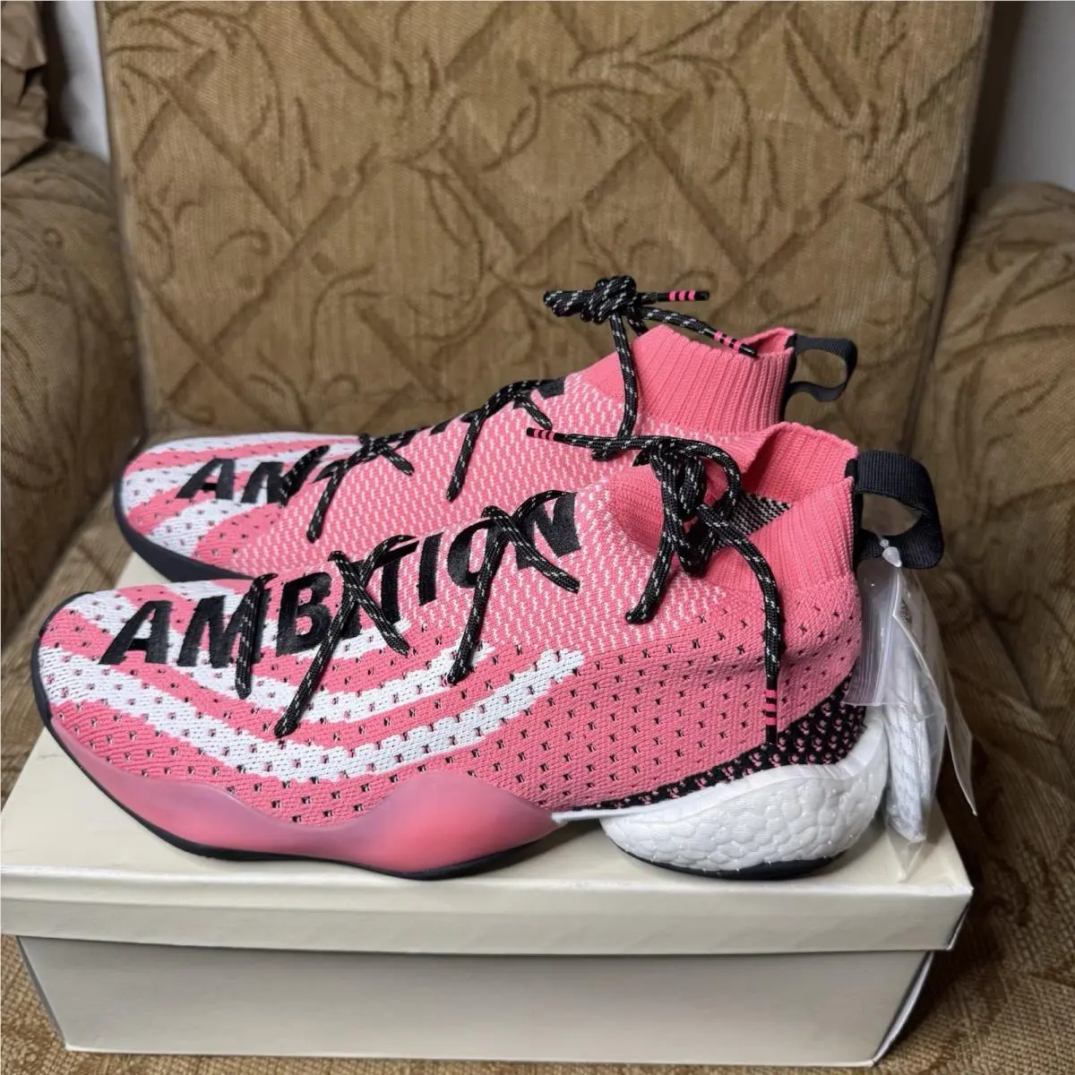 Pharrell William Crazy Byw Lvl X Ambition Sneakers US 10 Pink White Lace by Adidas
