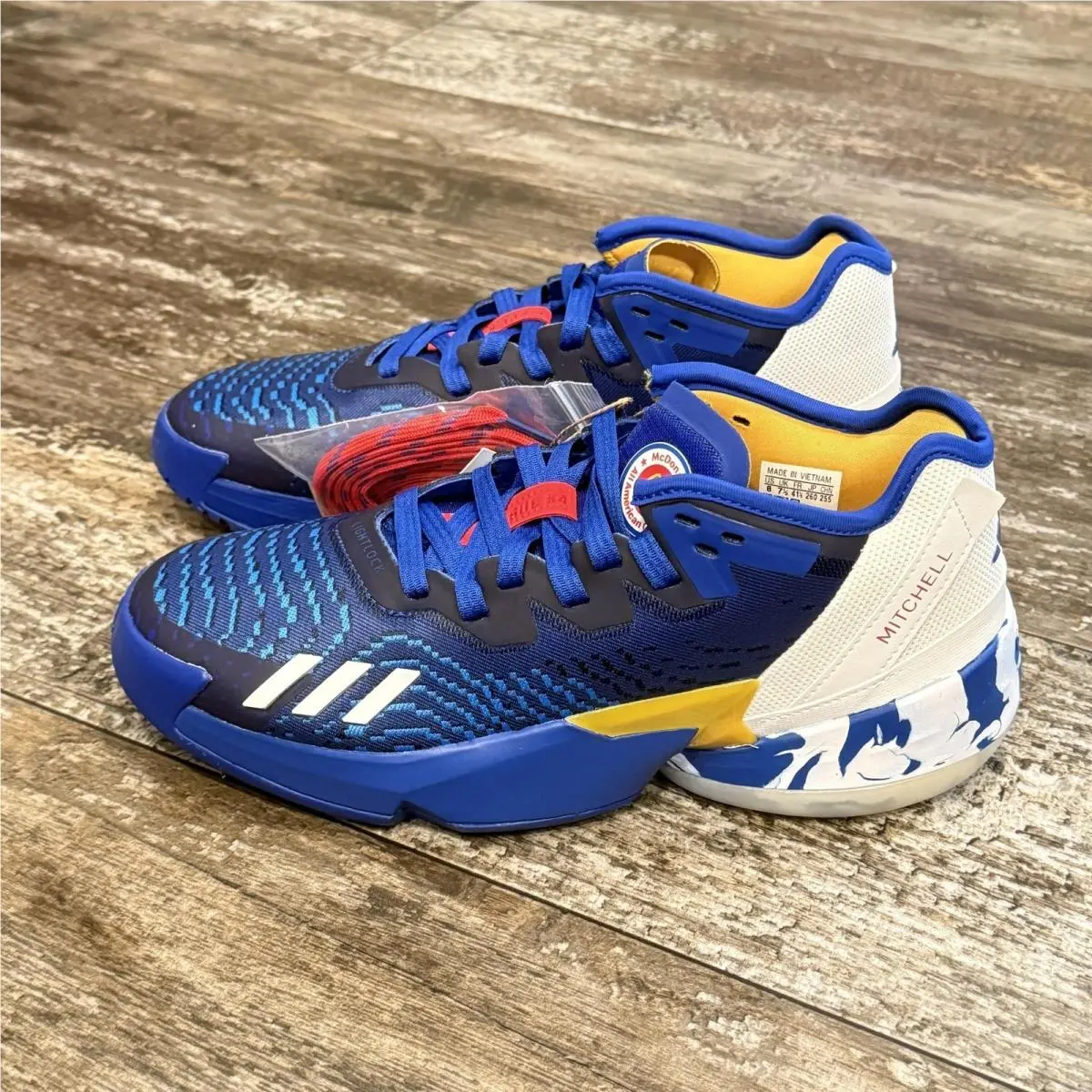 Adidas shoes - adidas D.O.N. Issue #4 - Issue - Blue 7