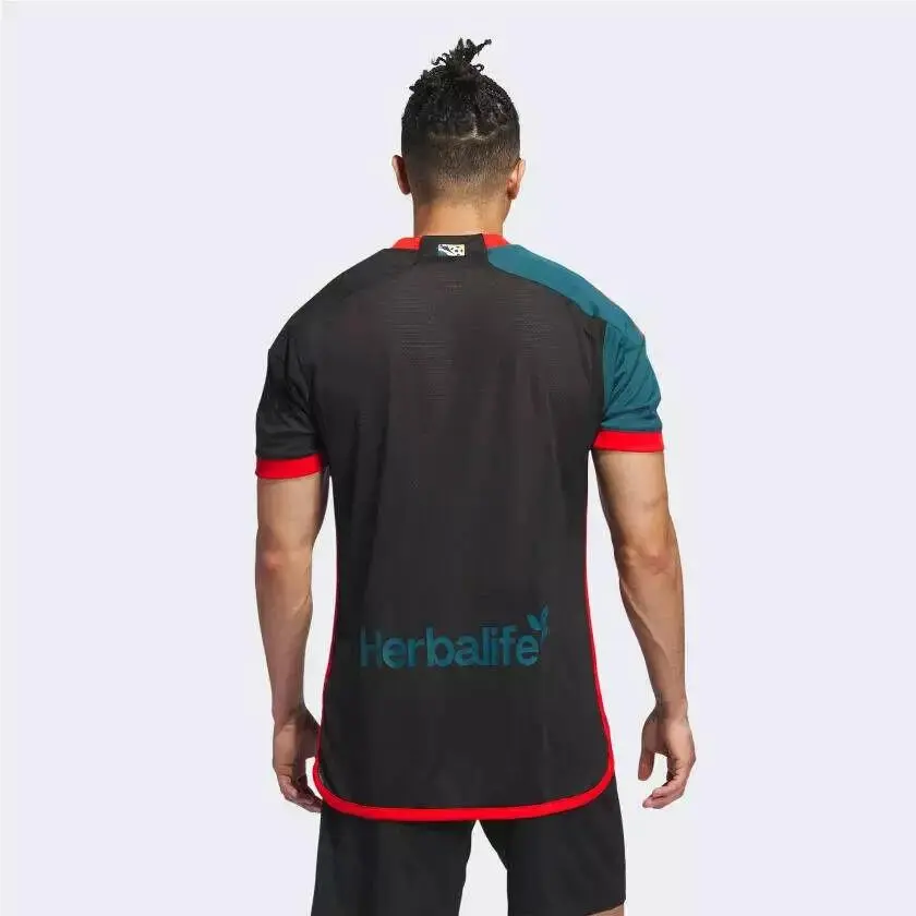 Adidas clothing - Multicolor 12