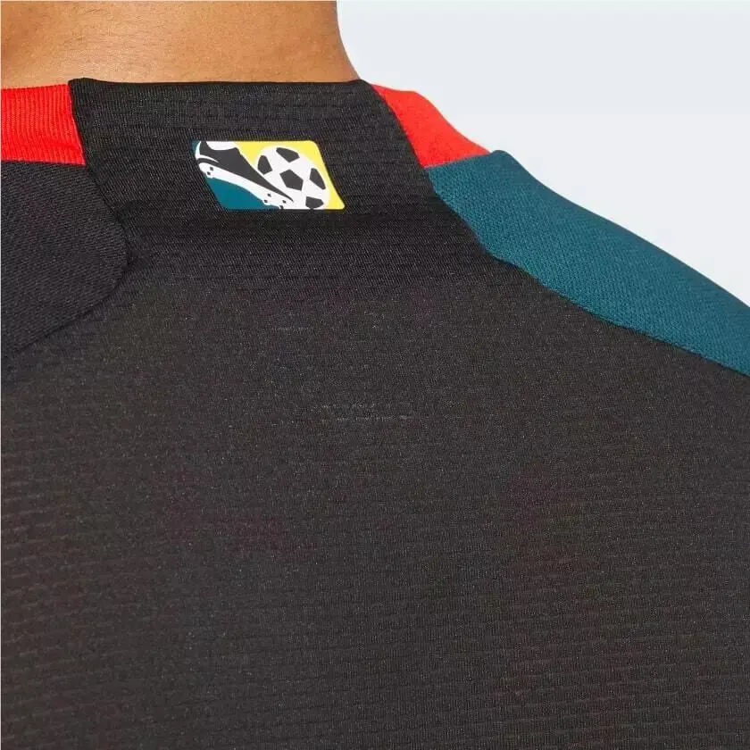 Adidas clothing - Multicolor 16