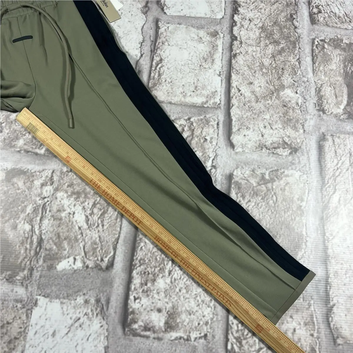 Adidas clothing - ATHLETICS PANT Fear Of God - IM6066 - Brown 13