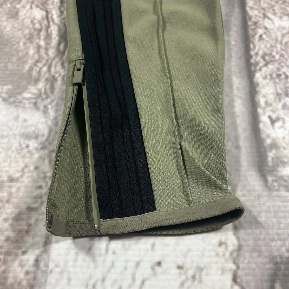 Adidas clothing - ATHLETICS PANT Fear Of God - IM6066 - Brown 8
