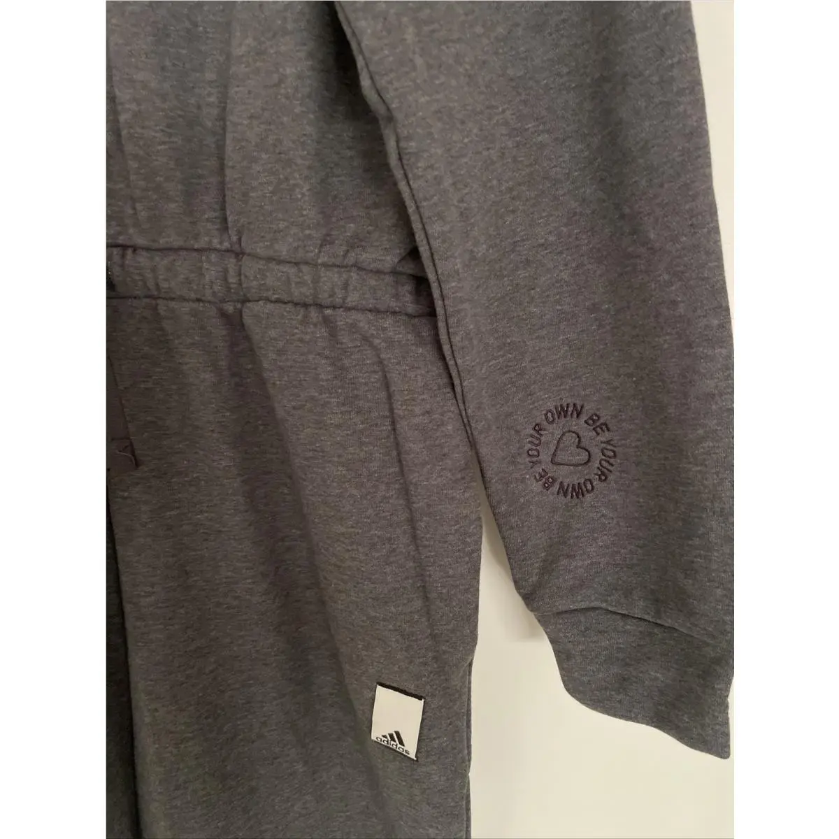 Adidas clothing - IL6034 - IL6034 - Gray (UPC: 0196464620912) 1