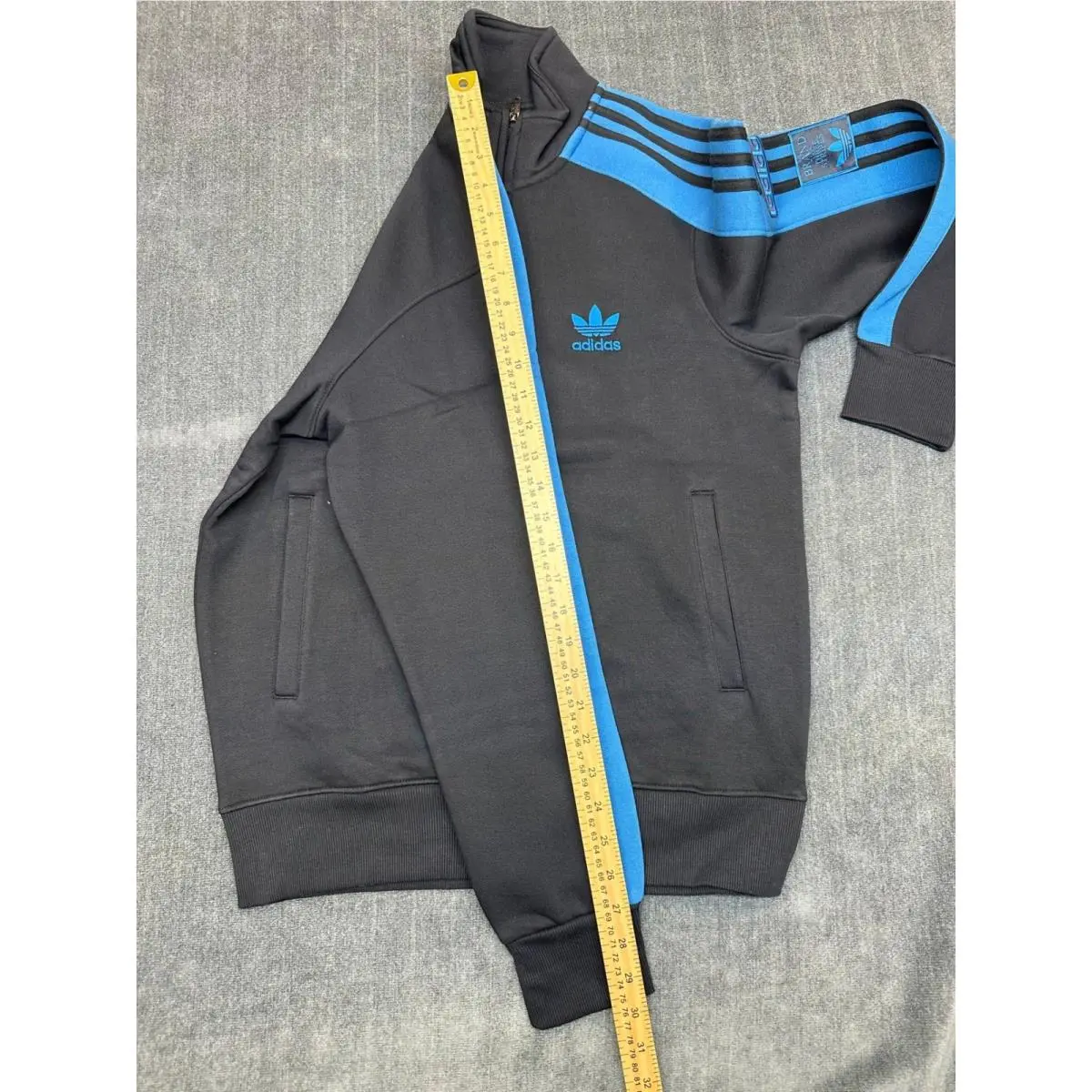 Adidas clothing - Black 5