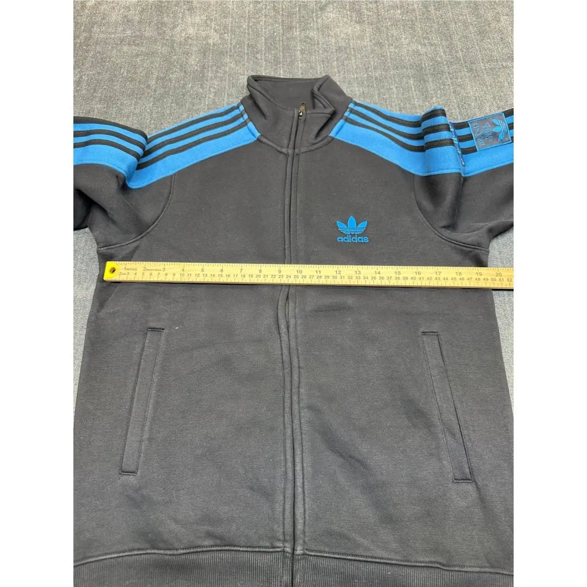 Adidas clothing - Black 7
