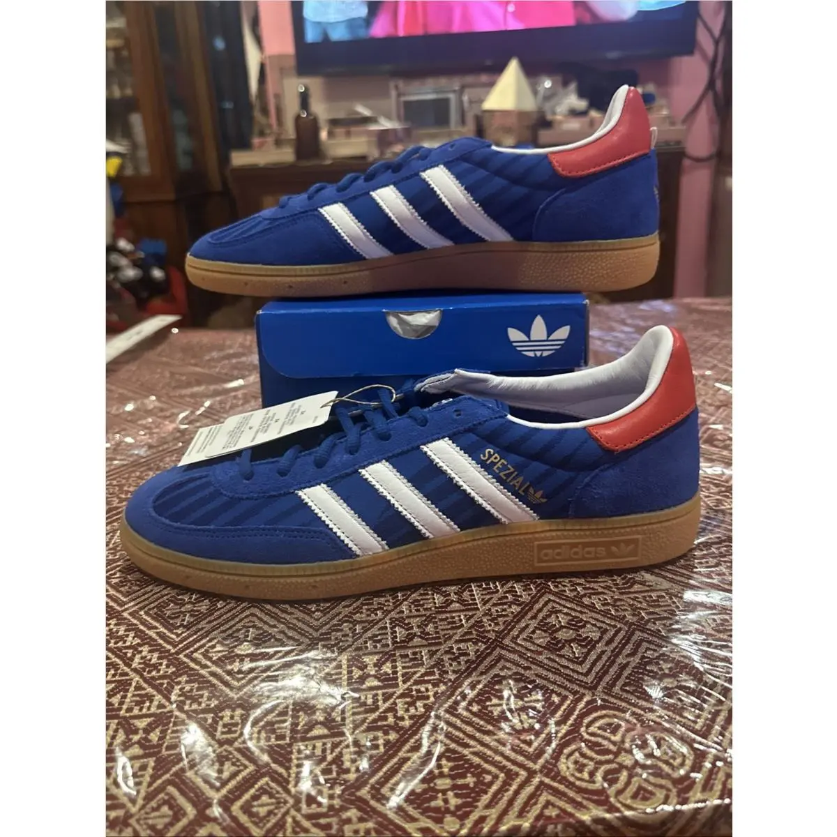 Adidas shoes - Originals Handball Spezial - Originals Handball Spezial - HQ7262 - Blue / Red / White, Manufacturer: Blue / Red / White (UPC: 0198321852122) 0
