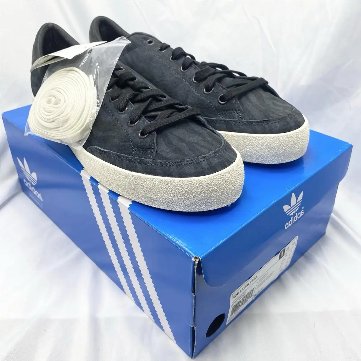Adidas shoes - adidas Rod Laver - Rod Laver - M25311 - Black 1