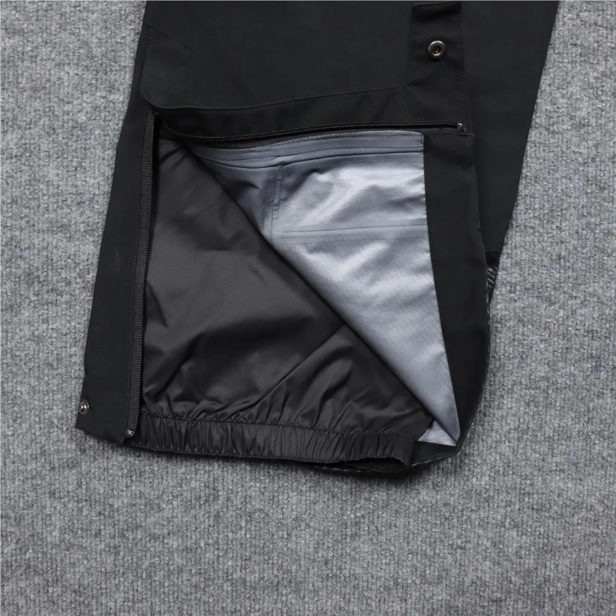 Adidas clothing - Black 5