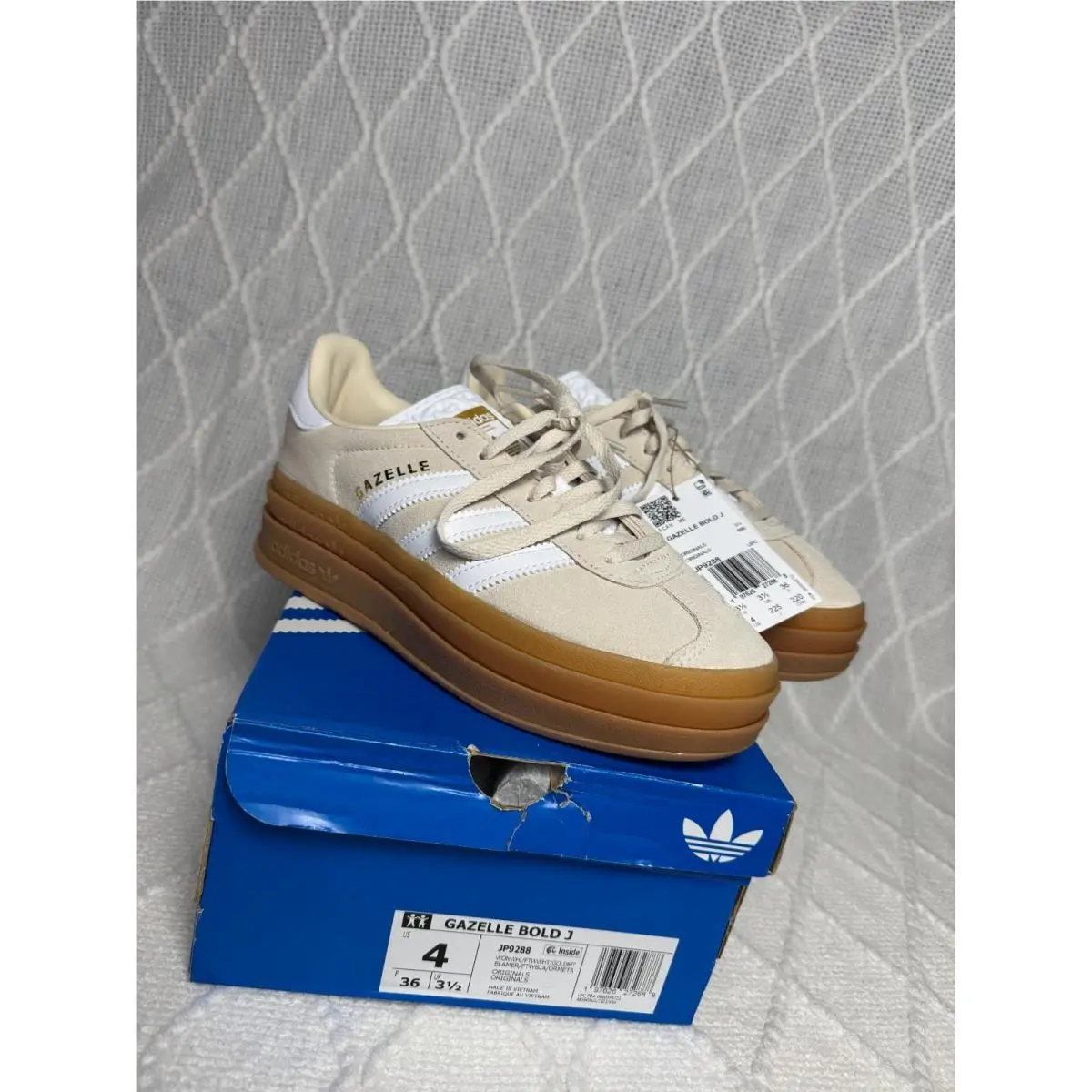 Adidas Gazelle Bold J Stone Khaki / Cream White Kids Shoes Size 4