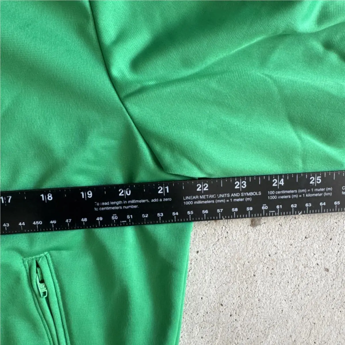 Adidas clothing - JD0183 & JD0184 - Green 2