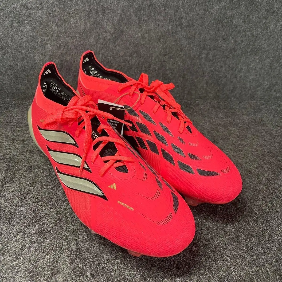 Predator Elite Firm Ground Soccer Cleats Unisex Size M9.5/W10.5 by Adidas