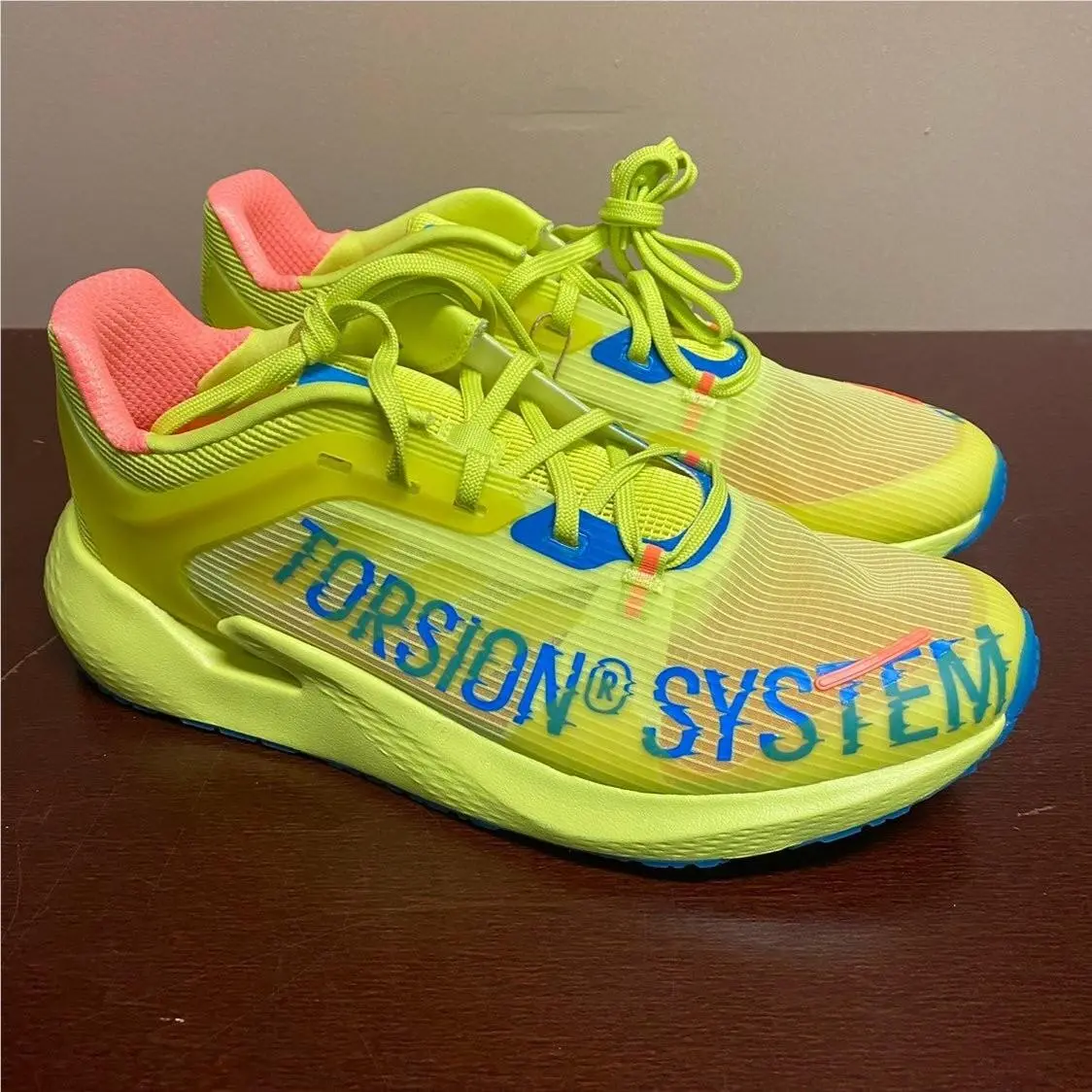 Alphatorsion M FY0185 Mens Sneakers Size 9.5 by Adidas