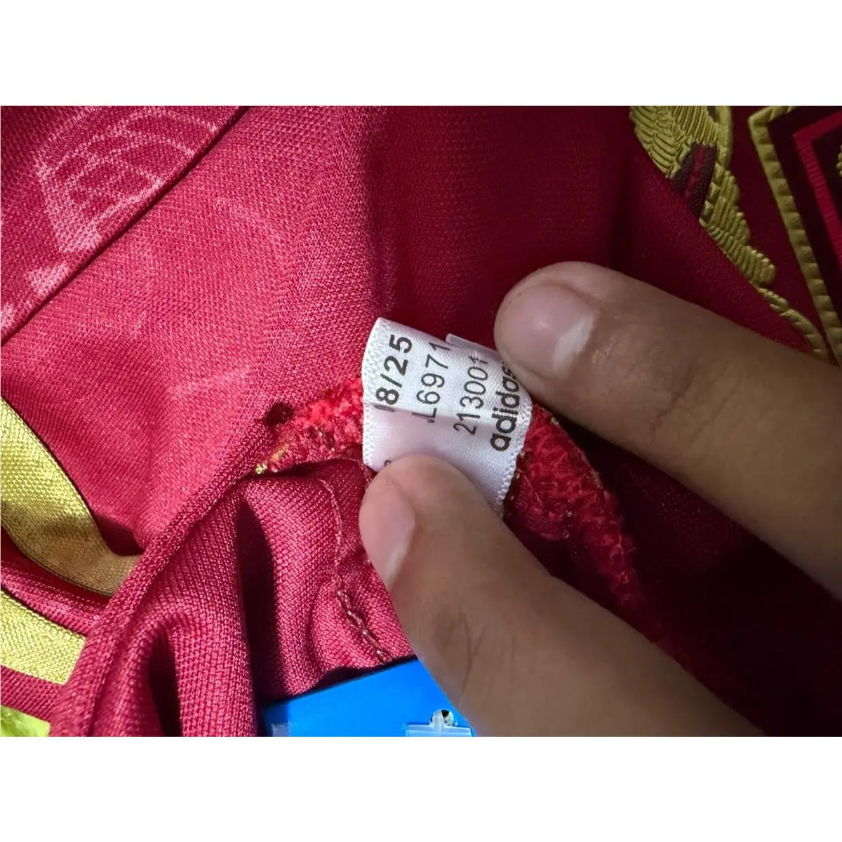 Adidas clothing - NA - Red 4