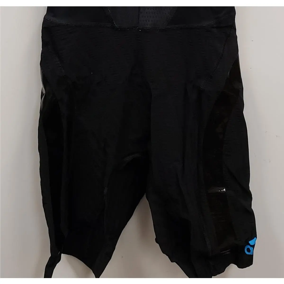 Adidas clothing - HI5224 - HI5224 - Black & White 1