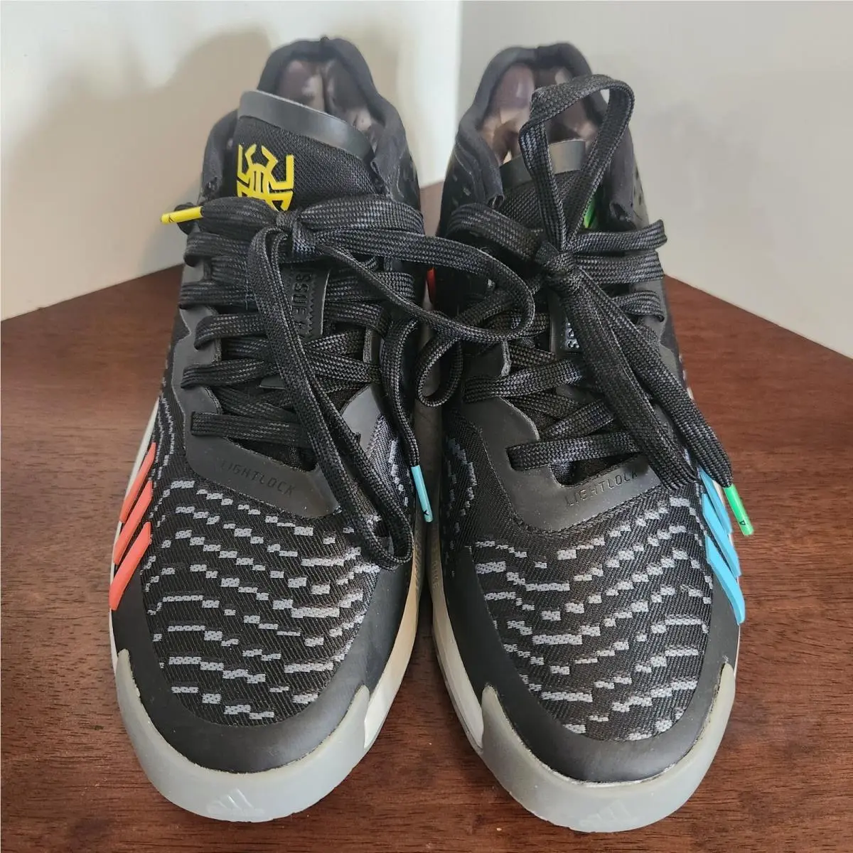 Adidas shoes - adidas D.O.N. Issue - Issue - HQ3451 - Multicolor (UPC: 195748502869) 1