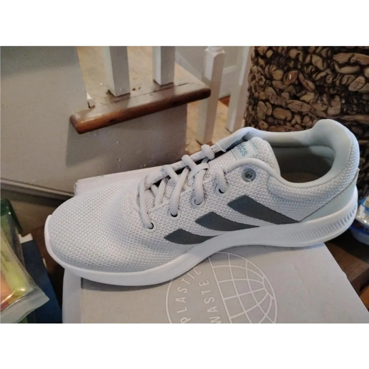 Racer Sln 2.0 Women`s Shoes Size 8.5M by Adidas