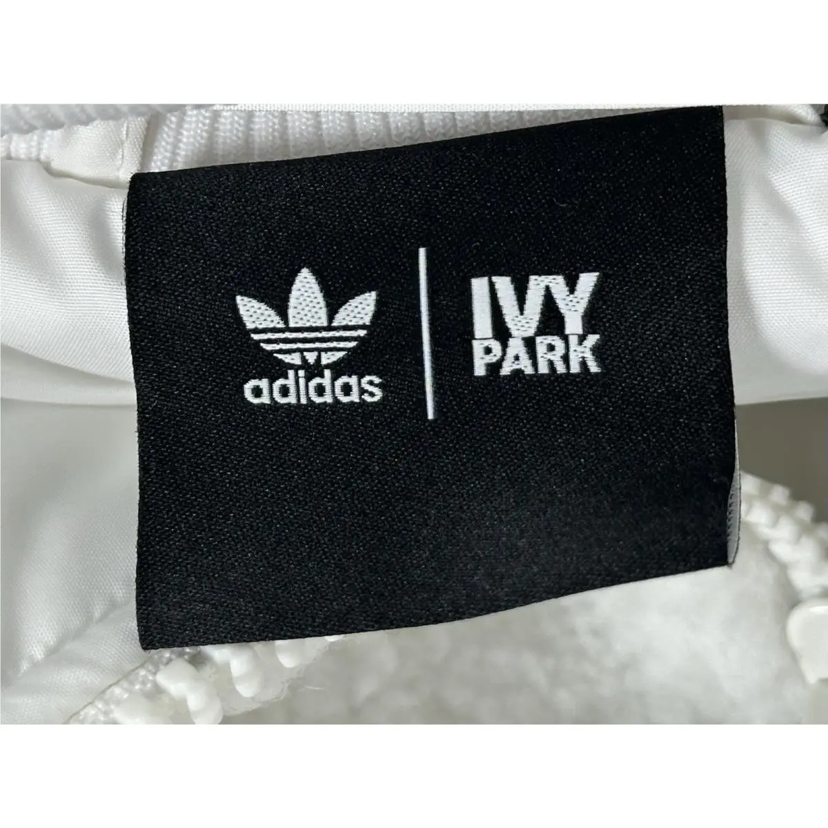 Adidas clothing - White 1