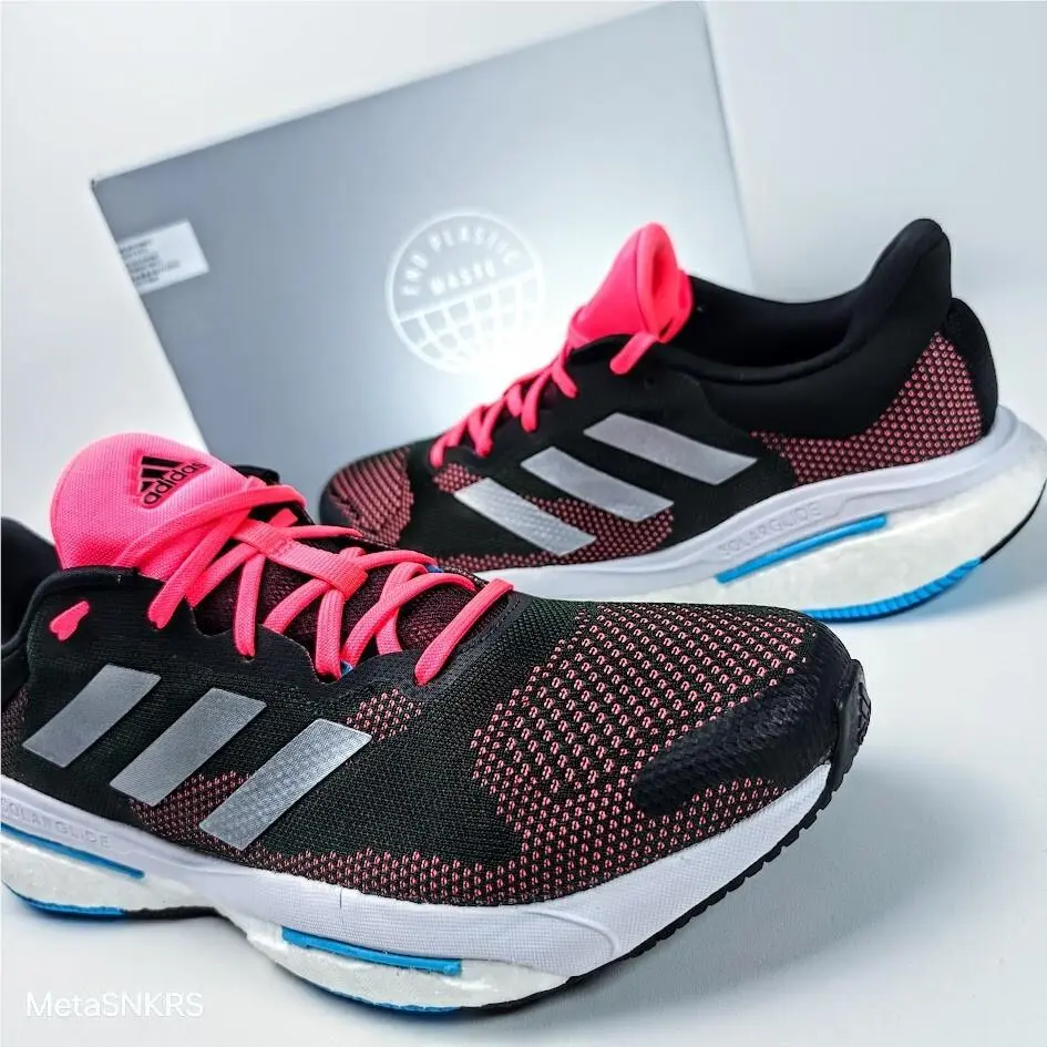 US 13 Men`s Black Orange White Blue Run Comfort Solarglide 5 H01162 by Adidas