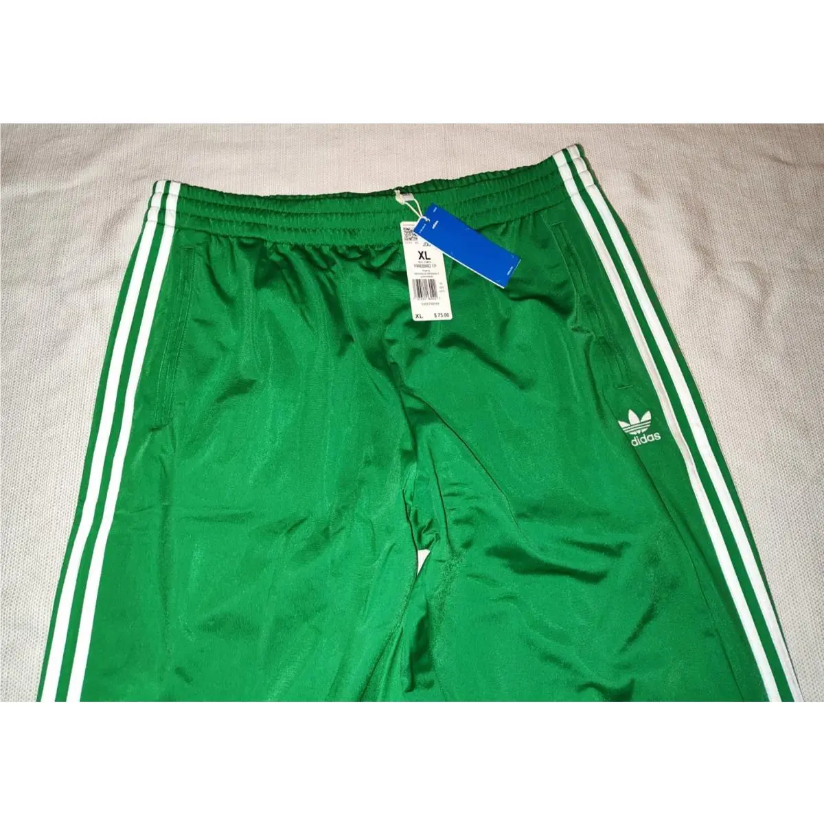 Adidas clothing - Green 1