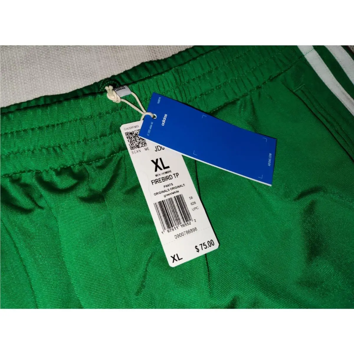 Adidas clothing - Green 2