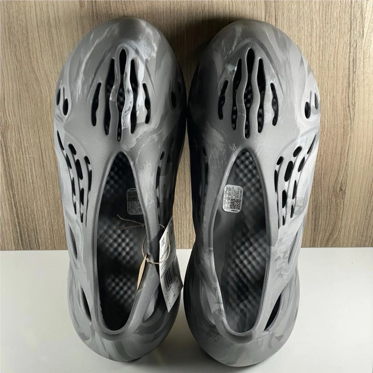 Adidas shoes - adidas Yeezy Foam RNNR - Yeezy Foam RNNR - GY3969 - Multicolor, Manufacturer: MX Sand Grey/MX Sand Grey/MX Sand Grey 8