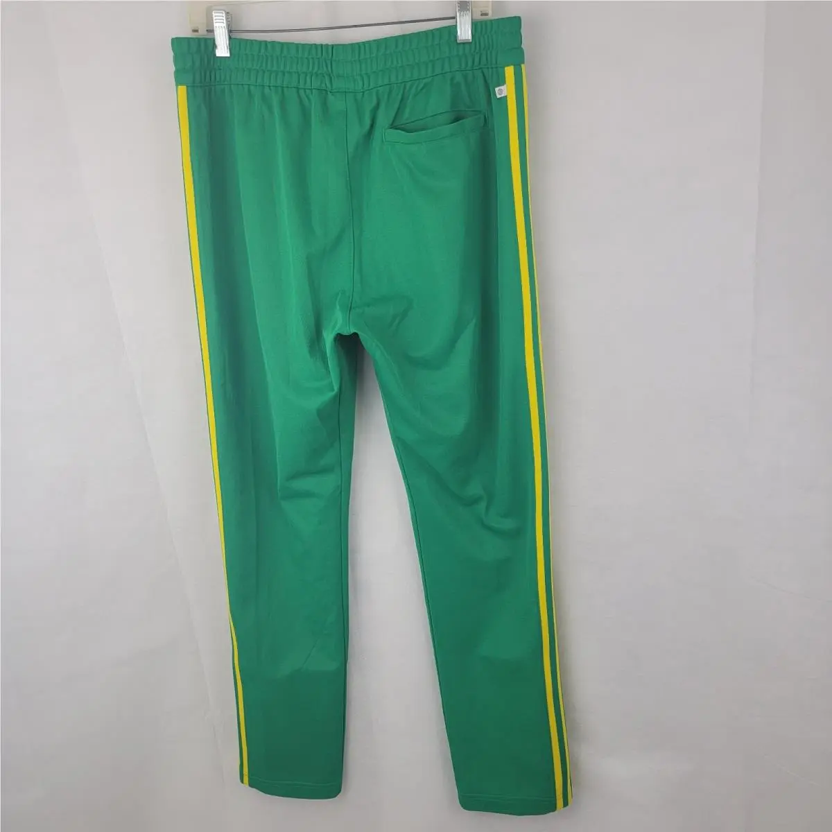 Adidas clothing - HK7404 - HK7404 - Green 3