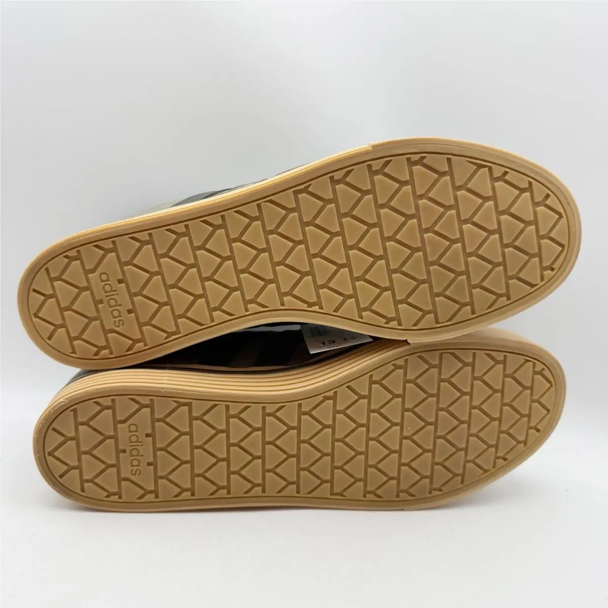 Adidas shoes - Green (UPC: 196477722207) 10