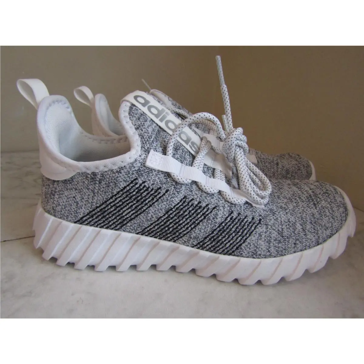 Kaptir Flow K White Mesh Running Shoes Sneaker Unisex 5 EU 37 UK 4.5 by Adidas