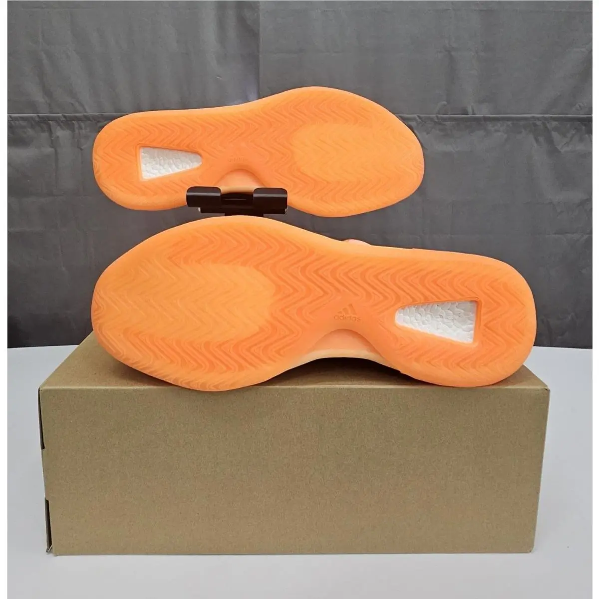 Adidas shoes - adidas Yeezy QNTM - Yeezy QNTM - GW5308 - Orange 6