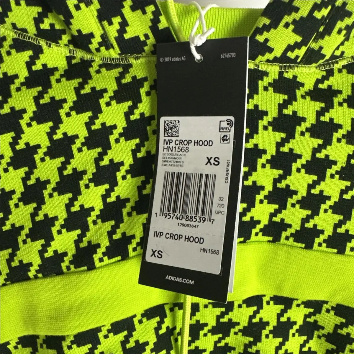 Adidas clothing - Green 1