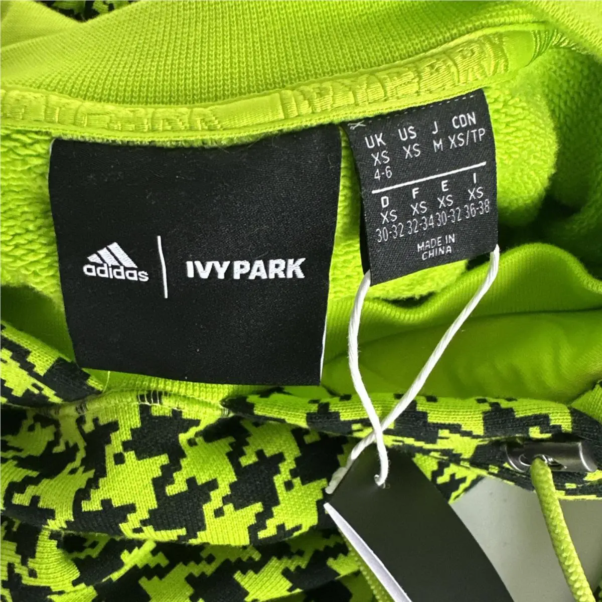 Adidas clothing - Green 5